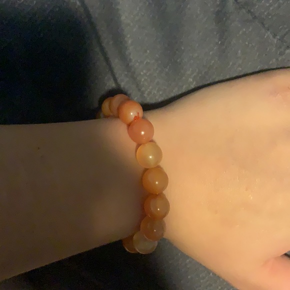 5 medium bracelets bundle - Picture 3 of 6